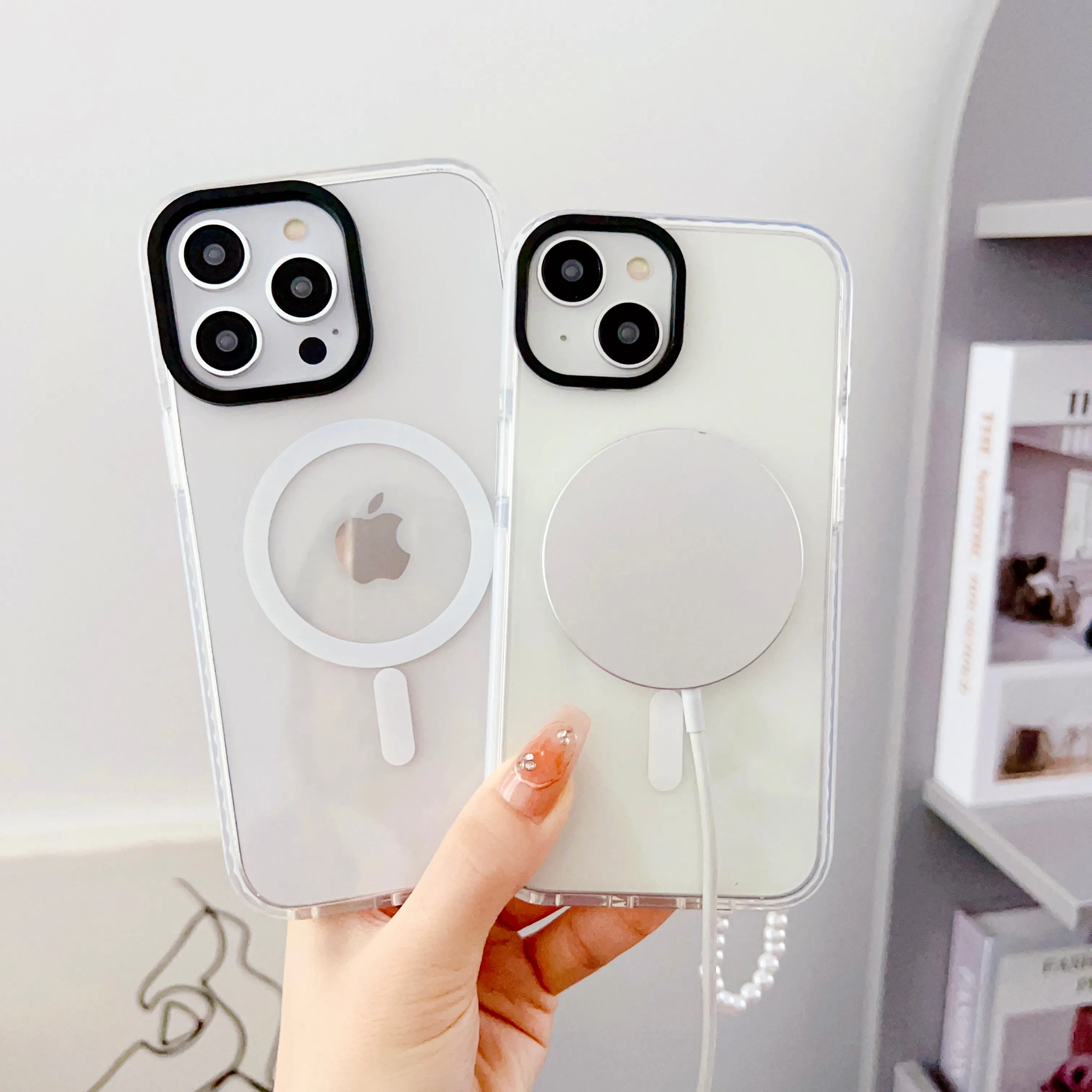 Transparent Silicon Impact Case for iPhone With Magsafe And Beaded Charm